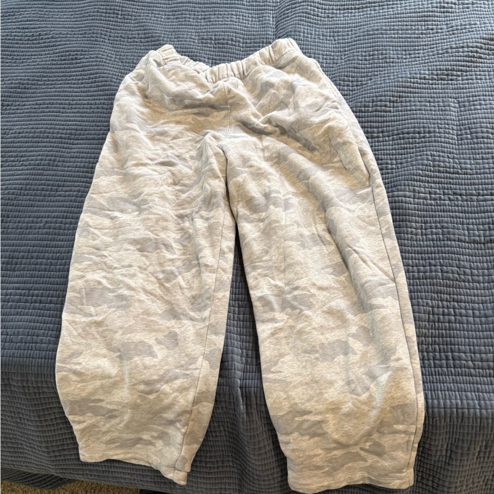 American Eagle Outfitters Light Gray Sweatpants